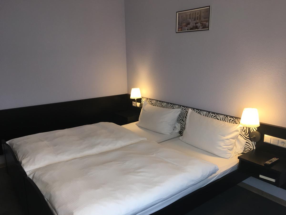 Zip Hotel Lingenfeld Екстер'єр фото